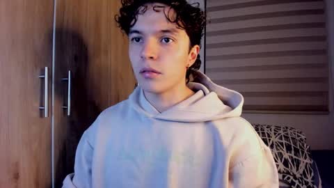 mastrangelo_x online show from February 7, 4:16 am