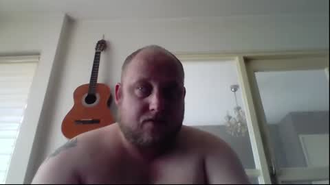 Snapshot of mastrubeertje1988 chatting on June 18, 8:25 am mastrubeertje1988 online show from June 18, 8:25 am