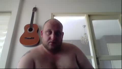Snapshot of mastrubeertje1988 chatting on July 23, 9:29 am mastrubeertje1988 online show from July 23, 9:29 am