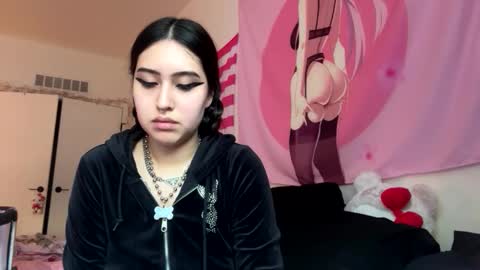 Snapshot of masturbatingmariamiller chatting on November 20, 11:15 pm masturbatingmariamiller online show from November 20, 11:15 pm