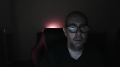 mat11efou online show from January 17, 1:32 am