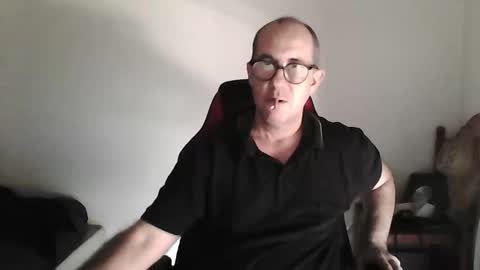 Snapshot of mat11efou chatting on April 27, 11:52 am mat11efou online show from April 27, 11:52 am
