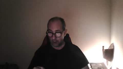 Snapshot of mat11efou chatting on May 5, 7:33 pm mat11efou online show from May 5, 7:33 pm