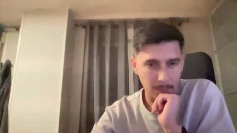 Snapshot of matahavi chatting on January 12, 8:47 pm Aaron online show from January 12, 8:47 pm