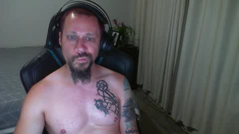 Snapshot of matchy666 chatting on January 1, 8:45 am Matchy online show from January 1, 8:45 am