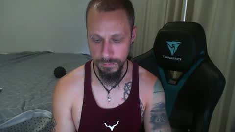 Snapshot of matchy666 chatting on January 21, 5:38 am Matchy online show from January 21, 5:38 am