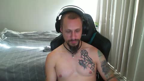 Snapshot of matchy666 chatting on January 29, 5:19 am Matchy online show from January 29, 5:19 am