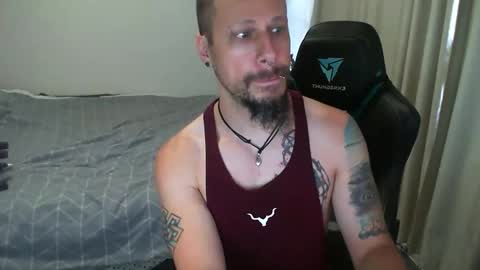 Snapshot of matchy666 chatting on February 10, 7:49 pm Matchy online show from February 10, 7:49 pm