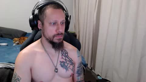 Snapshot of matchy666 chatting on October 10, 7:51 am Matchy online show from October 10, 7:51 am