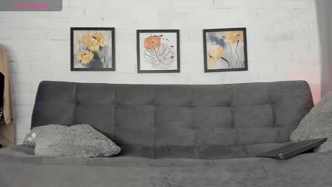 Snapshot of mateo_hunter chatting on December 3, 2:08 am MATEO HUNTER online show from December 3, 2:08 am