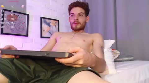 Snapshot of mateo_hunter chatting on March 27, 3:12 am MATEO HUNTER online show from March 27, 3:12 am