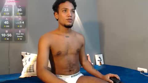 Snapshot of mateo_nick chatting on April 26, 6:27 pm Mateo and Noah online show from April 26, 6:27 pm