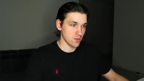 mateo_zeus online show from April 10, 11:42 pm