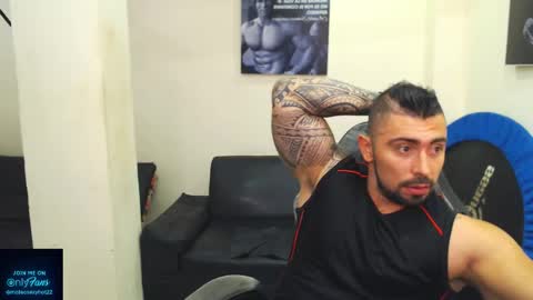 Mateo online show from April 7, 5:57 pm