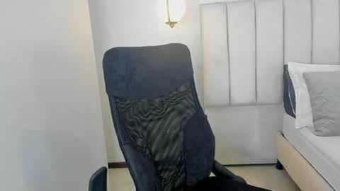 Snapshot of mateozar chatting on June 11, 12:32 am Mateo Zar online show from June 11, 12:32 am