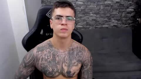 Snapshot of mathew_wolf4 chatting on June 5, 6:52 am Mathew Independent model online show from June 5, 6:52 am
