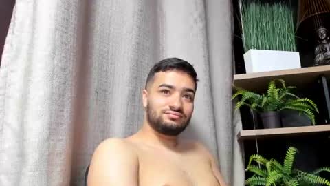 Snapshot of mathews_colton1 chatting on July 25, 2:14 pm Mathews online show from July 25, 2:14 pm