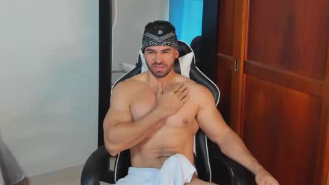 mathews_smith online show from October 28, 1:14 pm