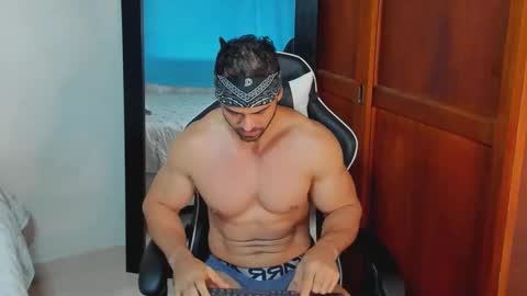 mathews_smith online show from November 22, 11:42 am