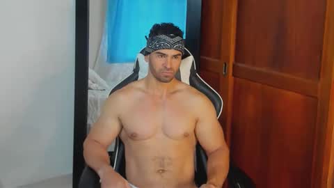 mathews_smith online show from January 17, 2:11 pm