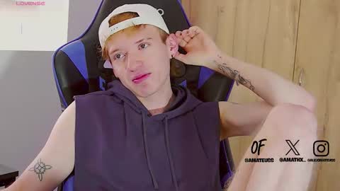 Alejandro Alex online show from November 27, 3:58 pm