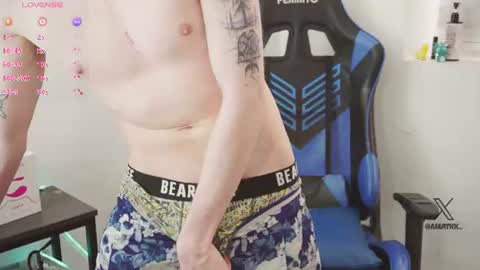 Alejandro Alex online show from June 13, 4:05 pm