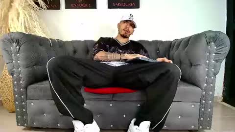 Snapshot of matias_costa chatting on June 11, 2:53 am MATIAS COSTA online show from June 11, 2:53 am