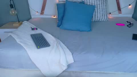Snapshot of matildataylor__ chatting on May 8, 7:52 pm Matilda online show from May 8, 7:52 pm