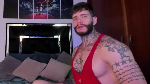 Snapshot of matius_foxtter chatting on April 27, 10:19 pm matius foxter online show from April 27, 10:19 pm