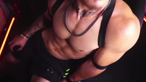 Snapshot of matiusdf chatting on April 25, 6:27 pm matius online show from April 25, 6:27 pm