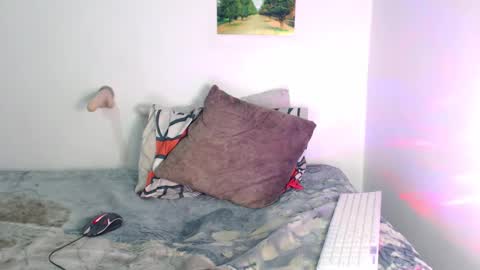 Snapshot of matraves chatting on February 10, 7:12 am matraves online show from February 10, 7:12 am