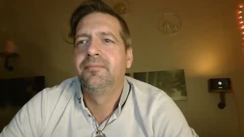 Snapshot of matrike1 chatting on December 21, 8:00 pm matrike1 online show from December 21, 8:00 pm