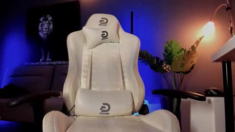 Matt online show from February 12, 7:14 am