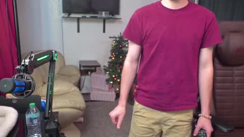 Snapshot of mattcashxxx chatting on December 8, 5:33 pm Matt Cash online show from December 8, 5:33 pm