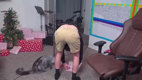 Snapshot of mattcashxxx chatting on December 19, 2:12 am Matt Cash online show from December 19, 2:12 am