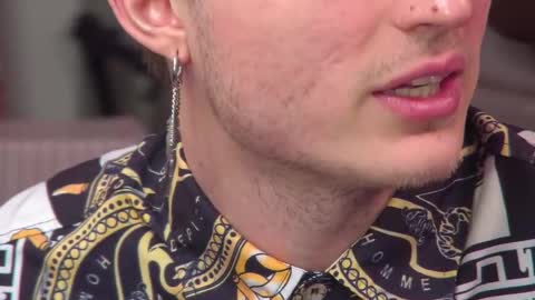 Snapshot of mattcashxxx chatting on December 27, 2:14 am Matt Cash online show from December 27, 2:14 am