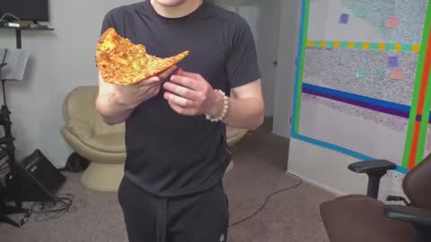 Snapshot of mattcashxxx chatting on January 9, 2:11 am Matt Cash online show from January 9, 2:11 am