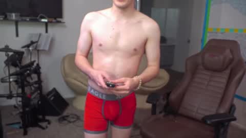 Snapshot of mattcashxxx chatting on January 14, 2:08 am Matt Cash online show from January 14, 2:08 am