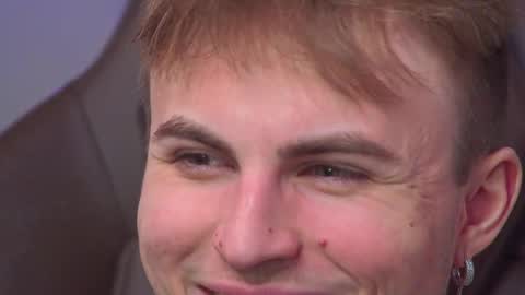 Snapshot of mattcashxxx chatting on February 25, 2:14 am Matt Cash online show from February 25, 2:14 am