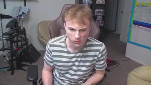 Snapshot of mattcashxxx chatting on March 2, 5:04 pm Matt Cash online show from March 2, 5:04 pm