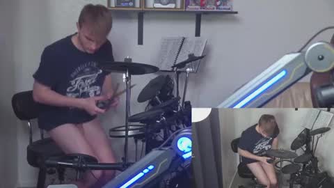 Snapshot of mattcashxxx chatting on March 5, 2:14 am Matt Cash online show from March 5, 2:14 am