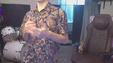 Snapshot of mattcashxxx chatting on October 25, 1:24 am Matt Cash online show from October 25, 1:24 am