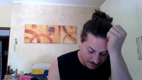 Snapshot of matteushh87 chatting on April 27, 11:52 am matteushh87 online show from April 27, 11:52 am