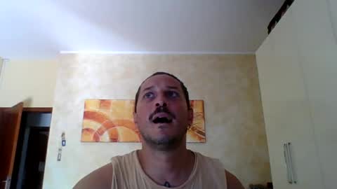 Snapshot of matteushh87 chatting on July 1, 8:38 am matteushh87 online show from July 1, 8:38 am