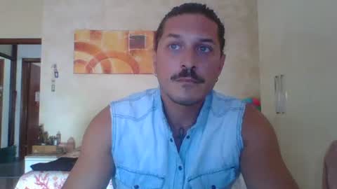 Snapshot of matteushh87 chatting on July 27, 8:54 am matteushh87 online show from July 27, 8:54 am