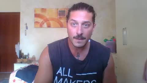 Snapshot of matteushh87 chatting on July 28, 8:54 am matteushh87 online show from July 28, 8:54 am