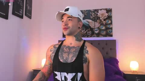 Matthew INDEPENDENT MODEL online show from April 18, 1:42 am