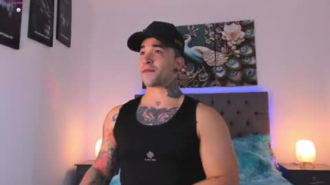 Snapshot of matthew_colee chatting on July 7, 2:47 am Matthew INDEPENDENT MODEL online show from July 7, 2:47 am