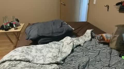 MH online show from September 12, 9:15 pm