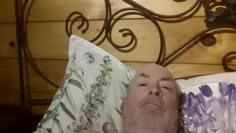 matthewwatson287 online show from October 6, 1:52 pm